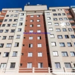 Apartamento 49m², 02 quartos e 01 banheiro.  Condomínio com portaria, segurança, piscina, churrasqueira, academia, brinquedoteca, playground