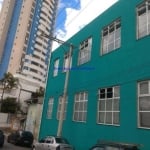 Prédio Comercial 380m², 10 salas e 10 banheiros.  Excelente localização entre a Rua Estevão Barbosa e Travessa João Mathias.