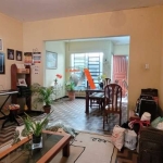 CASA DE 2 PAVIMENTOS NA MUNDURUCUS! ÁREA TOTAL DE 264M². 2 VAGAS DE GARAGEM.