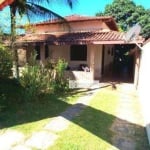 Casa com 2 dormitórios à venda, 80 m² por R$ 300.000,00 - Três Vendas - Araruama/RJ