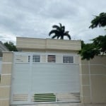 Casa com 2 dormitórios à venda, 71 m² por R$ 300.000,00 - Coqueiral - Araruama/RJ