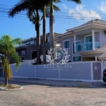 Casa com 4 dormitórios à venda, 160 m² por R$ 890.000,00 - Bananeiras - Araruama/RJ