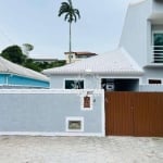 Casa com 2 dormitórios à venda, 120 m² por R$ 530.000,00 - Haway - Araruama/RJ