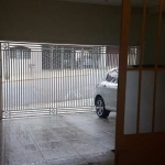 Casa térrea comercial e residencial Vila Arens excelente localização, 04 vagas de garagem.