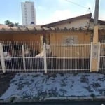 Casa térrea com terreno de amplo próximo ao rua do Retiro, estuda propostas.