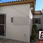 Casa térrea Vila Arens, excelente localização, financiável, aceita permuta, toda reformada.