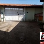 Casa Térrea ótima localização, sol da manhã, aceita permuta