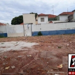 Terreno a venda no centro medindo 1.150 m² com 25 de frente, rua com vários comércios, bom para investidores, ótima localização e outros.