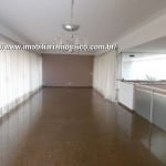 Jardim Brasil, ampla, estuda permutas, desocupada, AT: 600 m2, AC: 400 m2