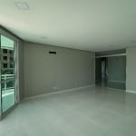 Vendo Apartamento 1ª moradia com 4 quartos no Res. Ilha Bella