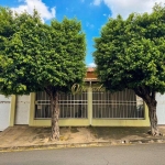 Casa térrea, à venda, 2 dormitórios, edícula, Jardim Regina, Indaiatuba.