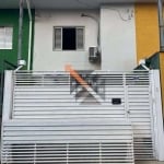 Casa com 2 dormitórios em excelente localização no Ipiranga! Ar condicionado - área externa com banheiro, depósito