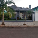 Casa à venda 3 Quartos, 1 Suite, 2 Vagas, 336M², Moinho Velho, Dois Irmãos - RS