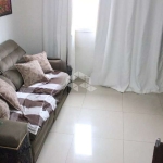 Apartamento em Vila Zamataro