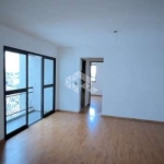 Apartamento em Jardim Henriqueta