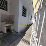 Casa com 1 dormitório para alugar, 50 m² por R$ 750,00/mês - Parque Savoi City - São Paulo/SP