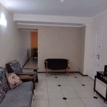 Linda casa a venda no bairro Jardim Ermida 2,  3 dormitórios, suíte, 2 vgs cobertas, churrasqueira e fogão a lenha