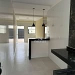 Casa com 2 dormitórios à venda, 56 m² por R$ 235.000,00 - Jardim Célia - Uberlândia/MG