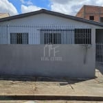 Casa 3 Quartos à venda   Dependência nos fundos com 3 Cômodos.