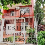 Casa com 3 quartos à venda na Rua Miguel Tostes, 700, Rio Branco, Porto Alegre