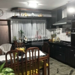 LINDA CASA REFORMADA COM ESPAÇO GOURMET E CHURRASQUEIRA