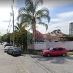 Investimento Imperdível: Terreno com Casa em Esquina Estratégica!