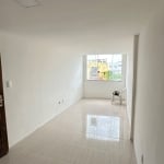 Apartamento 2/4 com suíte, ótima localização.