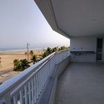 Apartamento 2 dormitórios à venda em frente à praia na Guilhermina em Praia Grande