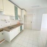 Apartamento com 3 quartos para alugar na Avenida Governador Irineu Bornhausen, 3440, Agronômica, Florianópolis