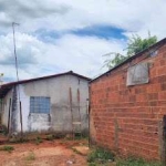 Oportunidade casa com 3 quartos, lote grande