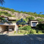 Casa em condomínio Itacoatiara Niterói.
