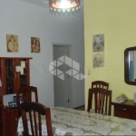 Casa de 4 quartos,160m² privativo, Bairro Vila Ipiranga - Porto Alegre