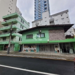 Balneário Camboriu, SC- Terreno 433,5 m2,  Edifício de 4 Apartamentos e Sobrado.