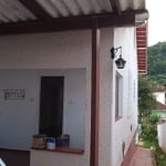 Casa á venda linear na Mosela de 02 quartos