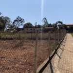 Chácara/ Terreno de 3900m² com Área de Preservação e Água Corrente nos Fundos em