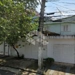 SOBRADO BAETA NEVES COM 05 CASAS TERRENO DE 10 X 40