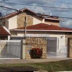 Casa com 4 quartos para alugar na Avenida Diogo Álvares, 1977, Parque São Quirino, Campinas