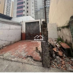 Vende terreno com 130m², excelente localização em Moema.