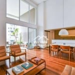 Vende ou aluga apartamento com 178m², pé direito duplo, 3 suítes, 4 vagas e lazer clube, no Panamby