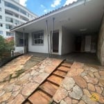 Casa com 3 quartos para alugar na Rua Aristóteles Caldeira, 679, Alto Barroca, Belo Horizonte