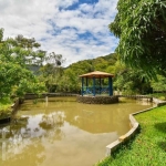 Casa à venda em Alto Ribeirão com 320 m², 4 quarto