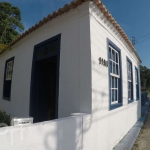 Casa à venda em Sambaqui com 80 m², 1 quarto, 4 va