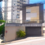 Casa à venda em Centro com 401 m², 2 quartos, 2 su