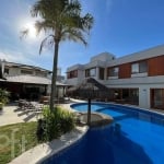 Casa à venda em Rio tavares central com 517 m², 4