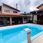 Casa à venda em Vargem Grande com 470 m², 6 quarto