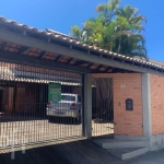 Casa à venda em Córrego Grande com 154 m², 4 quart