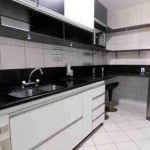 Apartamento de 2 dormitórios no Saco Grande