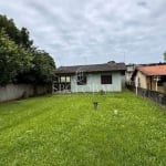 Casa com amplo terreno de 390m² em Itapoá SC