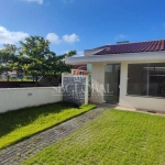 Casa nova á 260 metros da praia na Barra do Sai em Itapoá SC