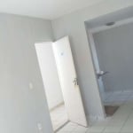 Apartamento com 2 dormitórios à venda, 48 m² por R$ 180.000,00 - Uruguai - Teresina/PI